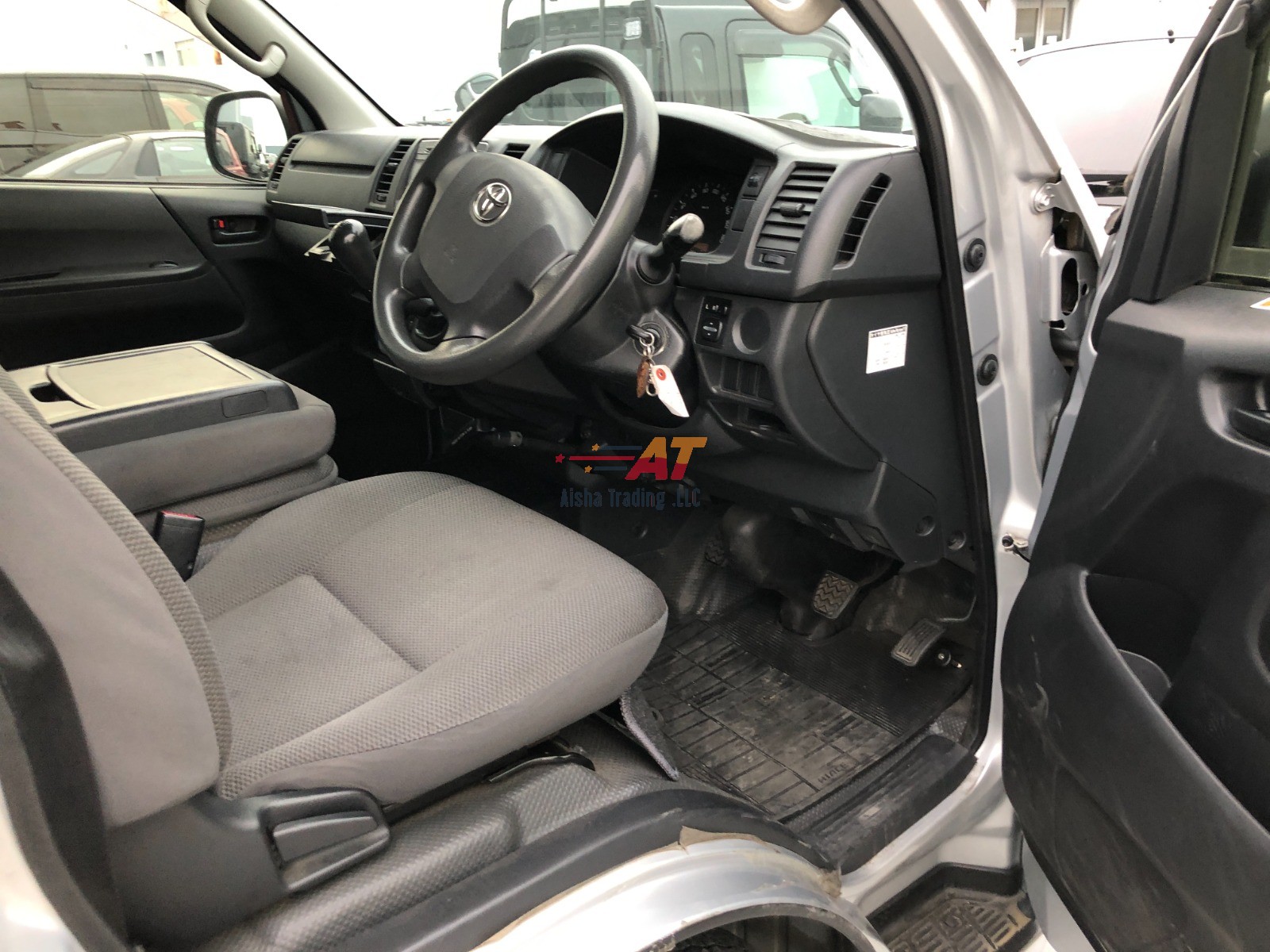2015 Toyota Hiace